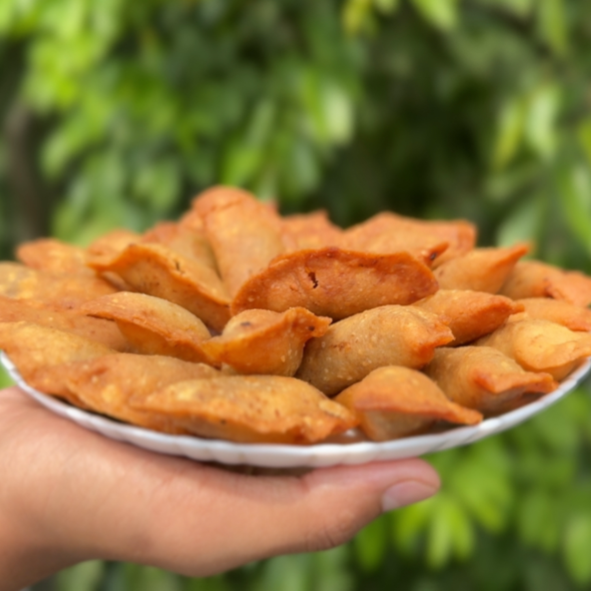 পুলি-পিঠা মায়ের হাতের প্রিয় স্বাদ।